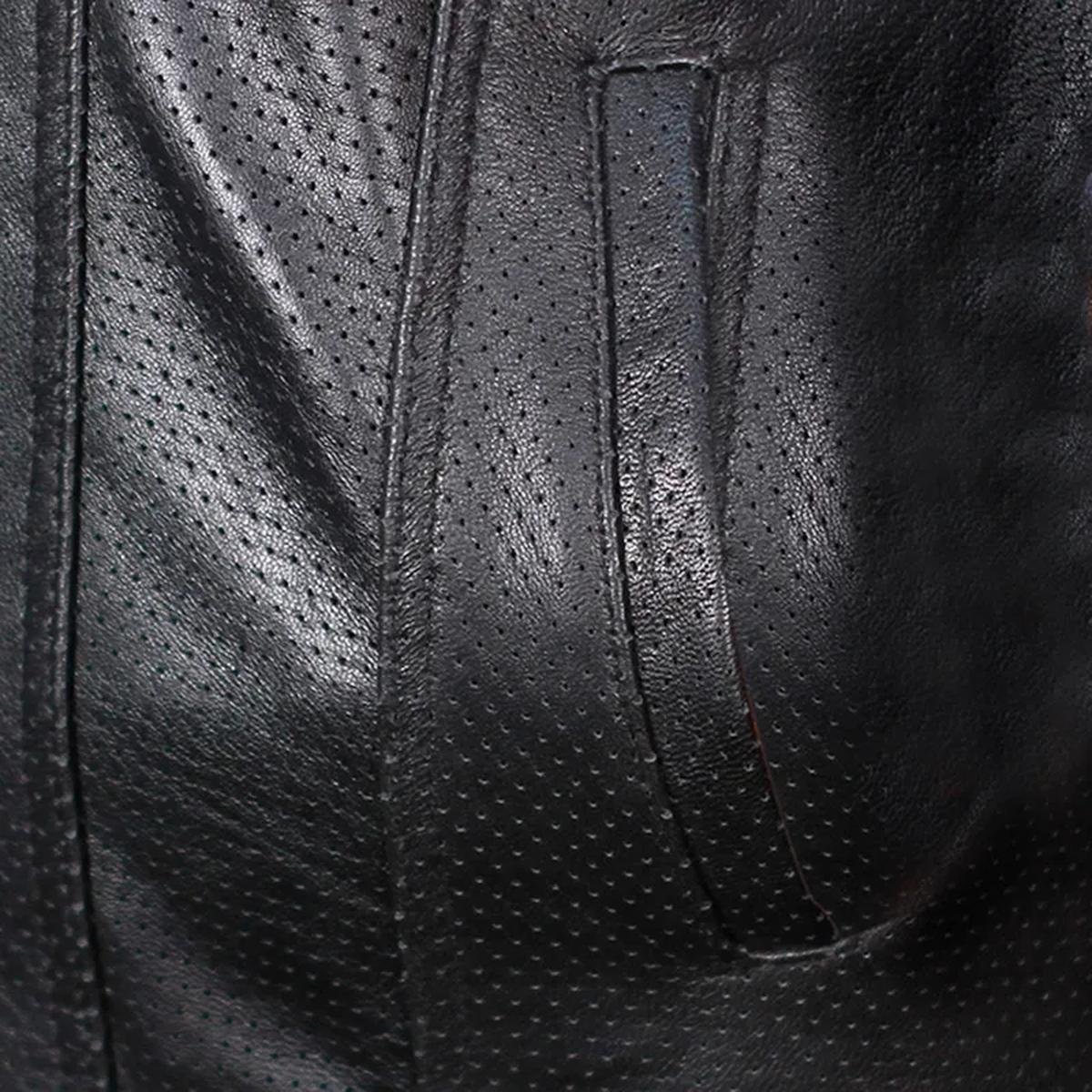 Mens-JD-Pardo-Mayans-MC-Northern-Cali-Ezekiel-Reyes-Black-Biker-Leather-Vest.jpeg Gilet in pelle di pecora nera da uomo