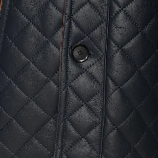 black-mens-quilted-sheepskin-shearling-coat-front-600x600-1.webp Cappotto in montone trapuntato da uomo nero