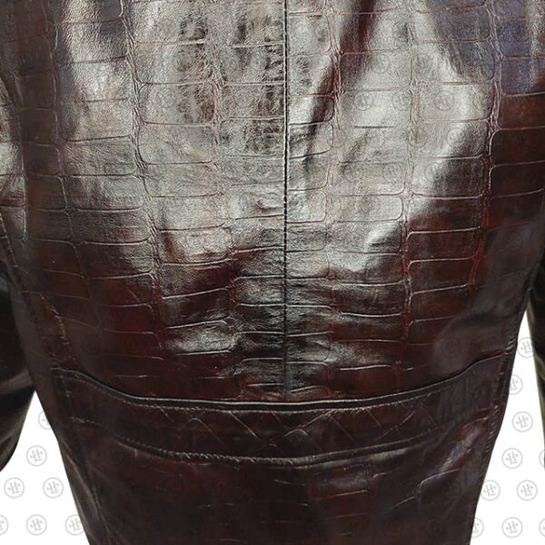 brown-crocodile-print-600x600-1.jpg Giacca in similpelle marrone con stampa coccodrillo